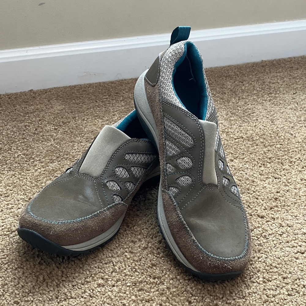 Merrell Air Cushion Slip-on Sneakers